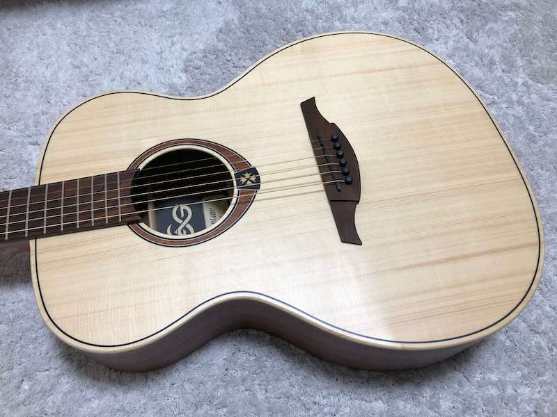 【評判のギター】LAG T70A購入レビュー【フランスのアコギ】